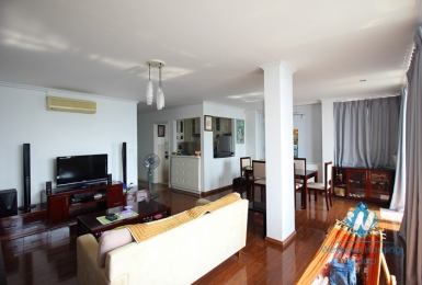 Amazing lake view for two bedrooms apartment for rent in Tay Ho, Hanoi